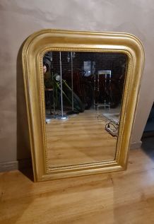 Miroir louis-philippe, début xxème. e à la feuille. En 