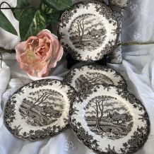 4 assiettes à pain en porcelaine anglaise