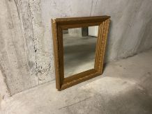 Miroir doré ancien