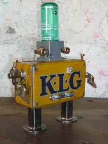 ROBOT    - K . L . G -