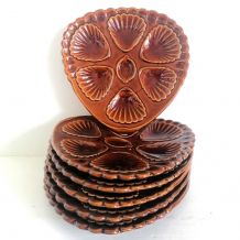 Sars Poteries, service à huîtres en barbotine, années 1970 