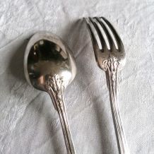 Service en métal argenté par Saglier Frères 