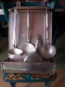 Porte ustensiles de cuisine + Ustensiles