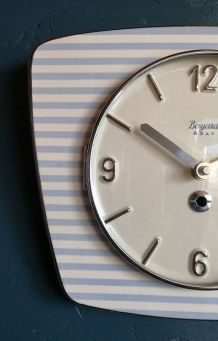 Horloge céramique vintage pendule silencieuse Bayard blanc 