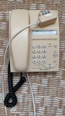 Téléphone simple vintage