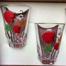 Coffret de 6 verres liqueur - 7 cm - motifs fraises vintage