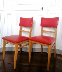 Chaises design bois clair et skaï rouge 1960 