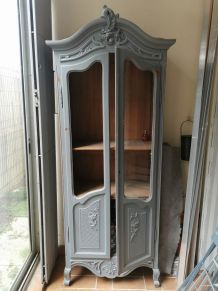 petite armoire vintage