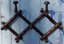 Porte manteau de bistrot en bois avec porte chapeaux