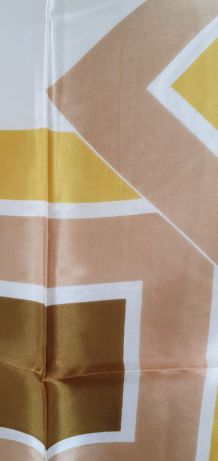 Foulard vintage à motifs géométriques