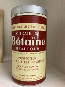 Boîte métal vintage 