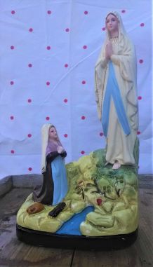 Ancienne statue religieuse en plâtre polychrome (années 60)