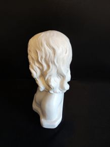 buste jeune fille en plâtre