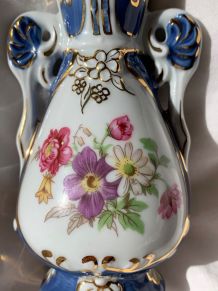 Petit vase en porcelaine Royal Dux Bohemia Czechoslovakia 19