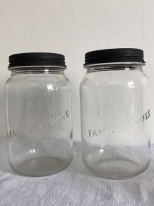 Paire d'anciens bocaux Familia Wiss - 1 litre
