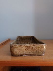 Vide poche rectangulaire en grès pyrité signé