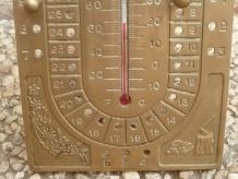 calendrier , thermomètre  en laiton , vintage