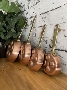 4 poelons en cuivre et laiton à escargots /Aebleskiver