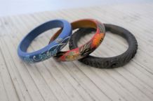 lot bracelet bois Thaïlande jonc multicolore