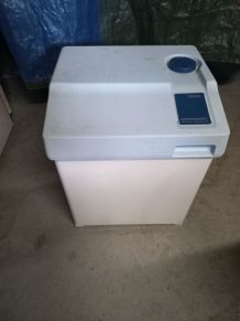 Mini machine à laver pour caravaning de marque Nova