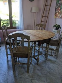 TABLE GATELEG revisitée et chaises