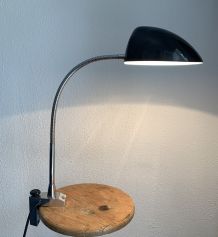 Lampe vintage 1950 industrielle atelier usine laquée noire -
