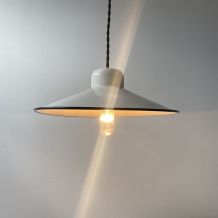 LOT 2 SUSPENSIONS VINTAGE EMAILLEES BLANCHES