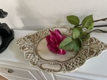 Plat en faïence vintage ton crème 