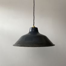 ANCIENNE SUSPENSION EMAILLEE NOIRE INDUSTRIEL