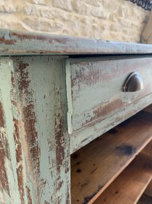 Buffet parisien vintage