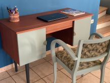 Bureau style scandinave et son fauteuil bridge