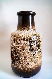 Vase West Germany vintage marron en céramique fat lava, 1950