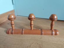 Porte manteau mural façon bambou à 3 patères champignon