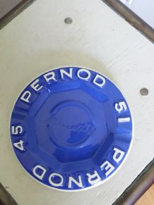 Cendrier publicitaire Pernod Moulin des loups années 50