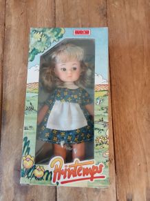 Jolie petite poupée vintage "AJENA" Printemps avec sa boite