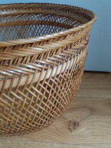 Corbeille panier en osier rotin tressé