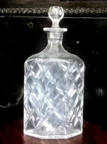 Carafe à whisky taillée style Napoléon III 