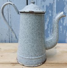 cafetière émaillée grise