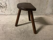 Tabouret tripode