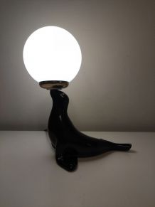 lampe otarie noire et blanche