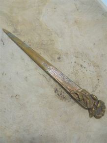 Coupe-papier en bronze
