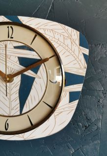 Horloge vintage pendule murale silencieuse "Bleu blanc doré"