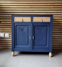 Commode art déco vintage avec pieds cannelés