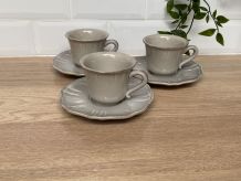Set de 3 tasses et sous-tasses 
