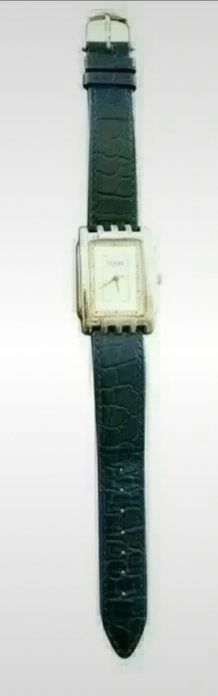 Montre rectangulaire Guess