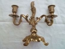 chandelier  décoré  en laiton , vintage