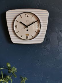 Horloge céramique vintage pendule silencieuse "Bayard rayé"