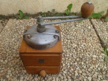 Moulin a café PEUGEOT Frères, vintage