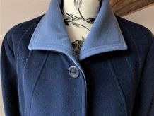 Manteau en laine bleu taille 42/44