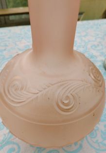 Vase rose Art Déco 